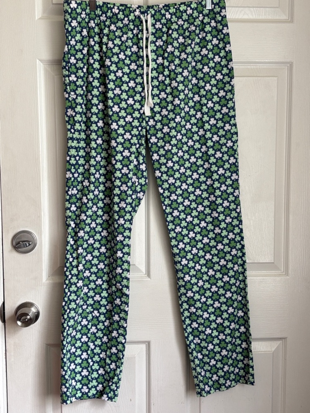 Vineyard Vines Green shamrock pajama Pants Size Medium Irish st. Patricks day 4H